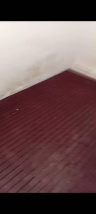 10 different size carpets