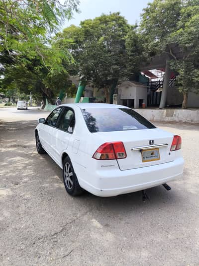 Honda Civic Prosmetic 2004