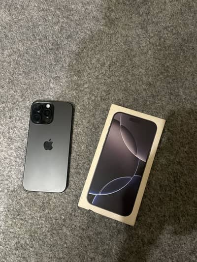 Apple iPhone 16 Pro Max