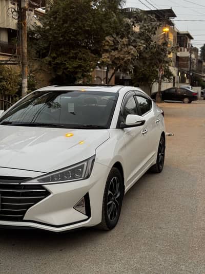 Hyundai Elantra 2022 Gls