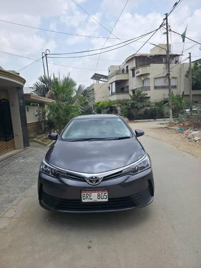 Toyota Corolla 1.6 Altis 2019(december) gray color 10/10 condition.