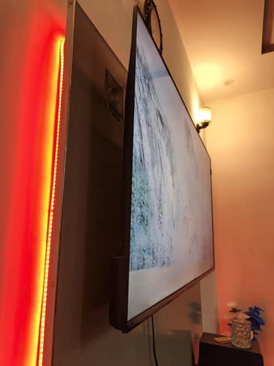 TCL QLED 50 INCH