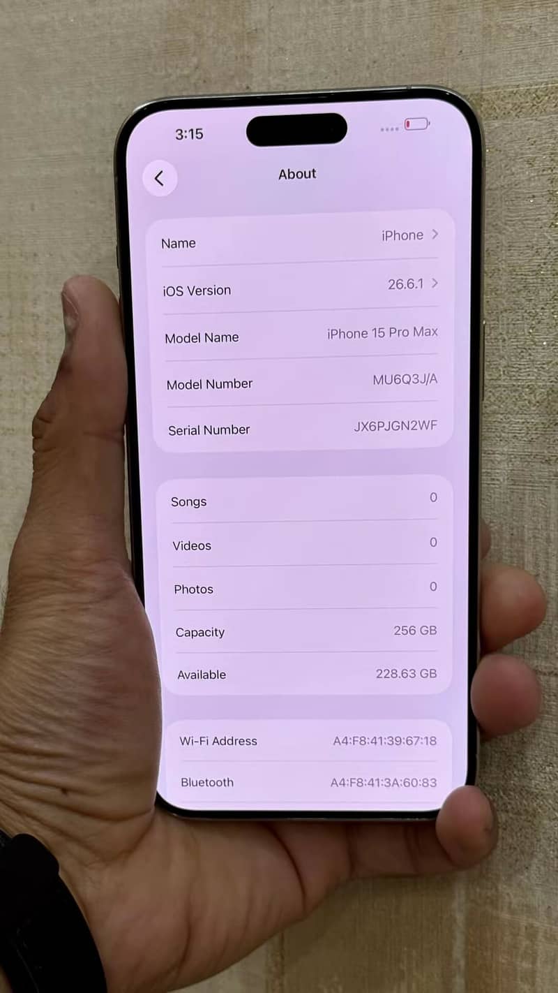 Apple iPhone 15 Pro Max 10