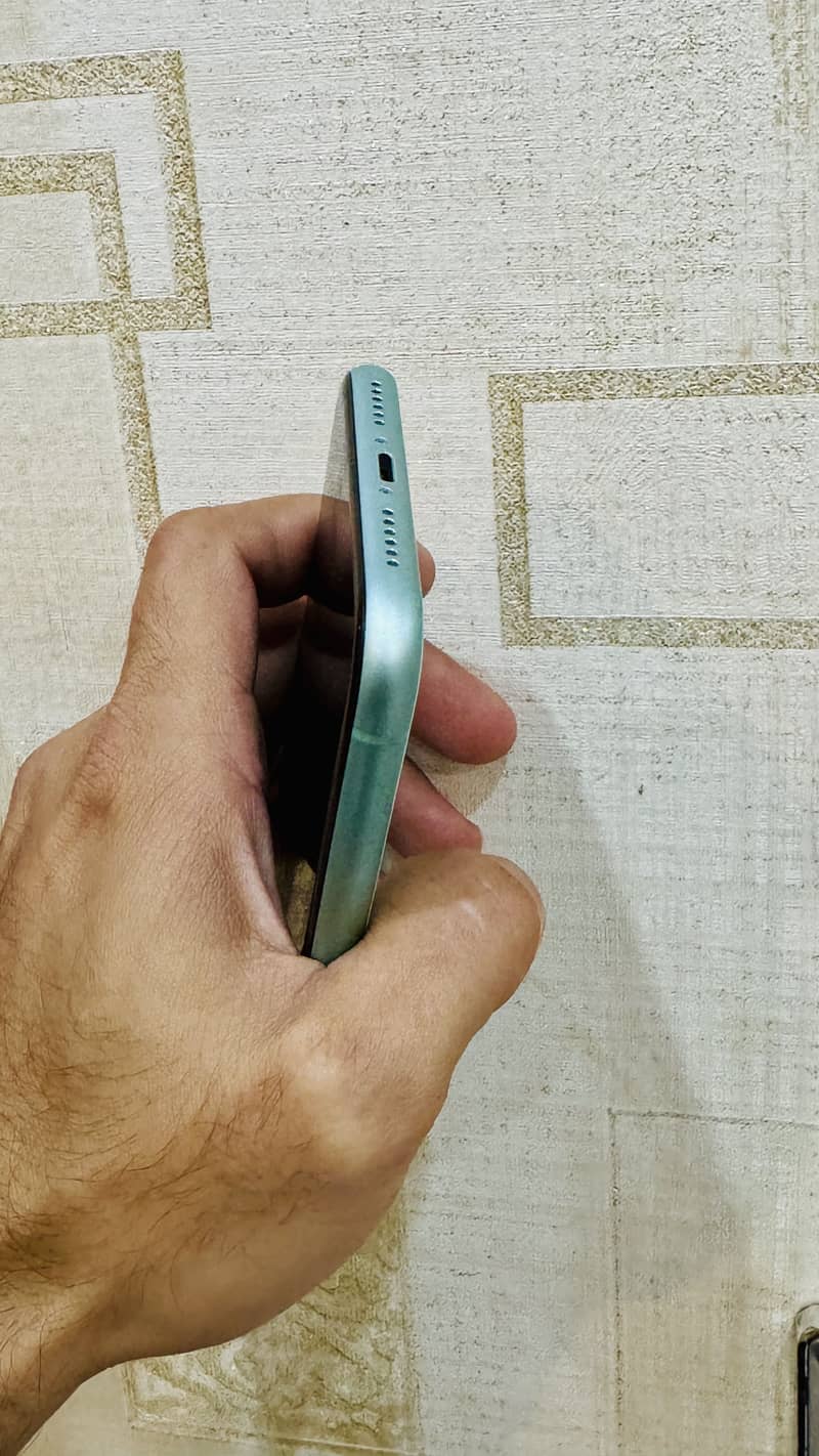 Apple iPhone 11 6