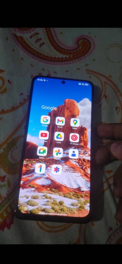 Redmi note 13 8+8 ram 256gb rom with box and charger