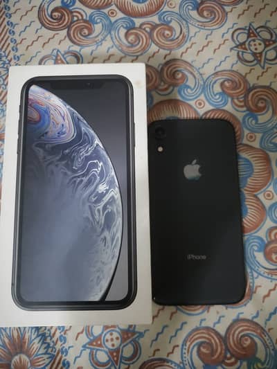 Apple iPhone XR