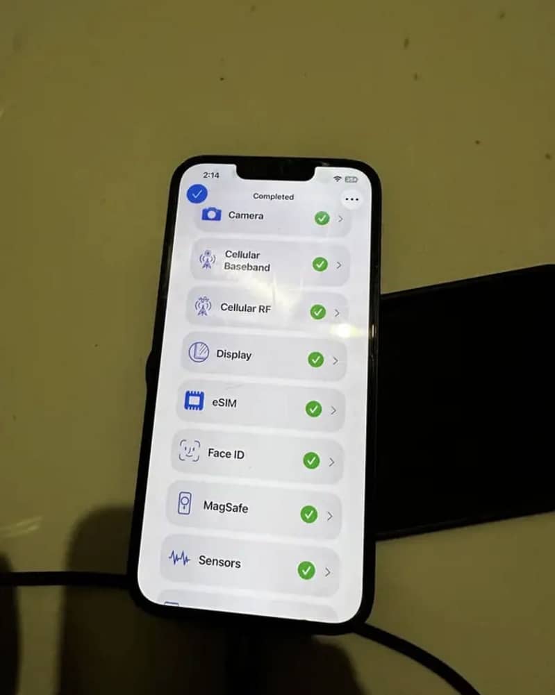 Apple iPhone 13 1