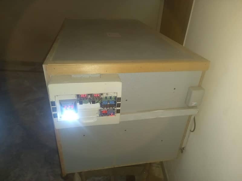 Egg Machine 1