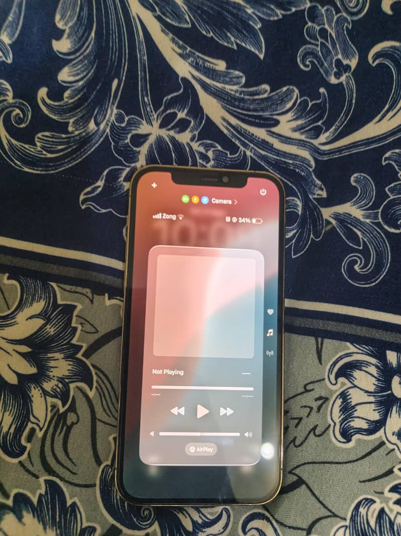 iphone 12 pro 2