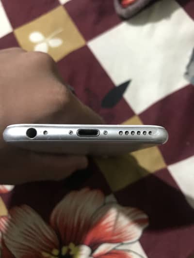 Apple iPhone 6