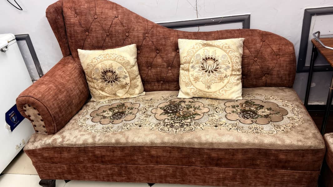 Sofa set 0
