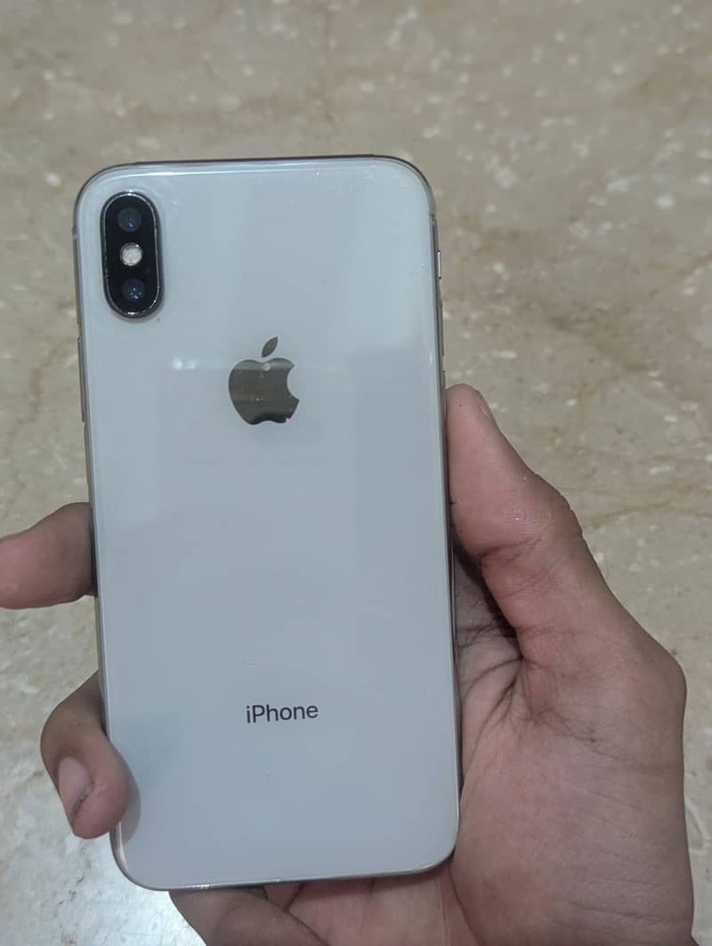 Apple iPhone X 3