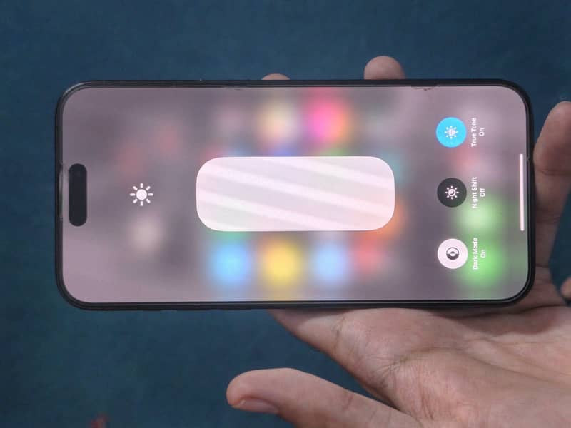 Apple iPhone 15 Pro Max 7