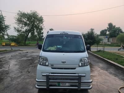 Daihatsu Hijet 2013