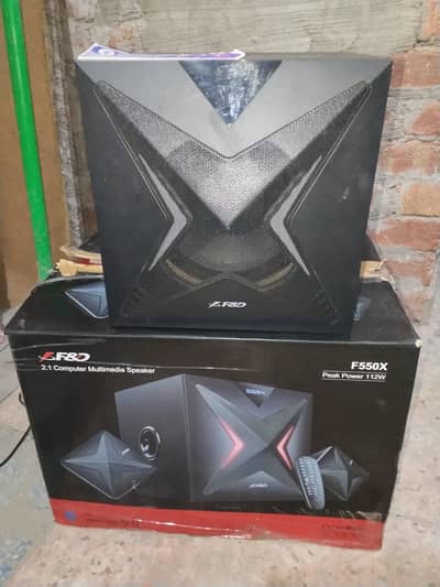 f&d f550x for sale argent  phone number 0309-6335015