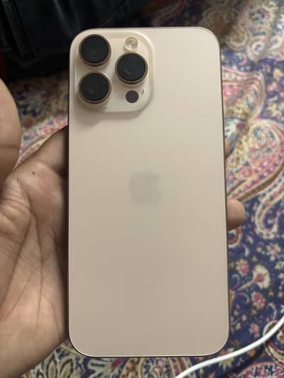 Apple iPhone 16 Pro Max