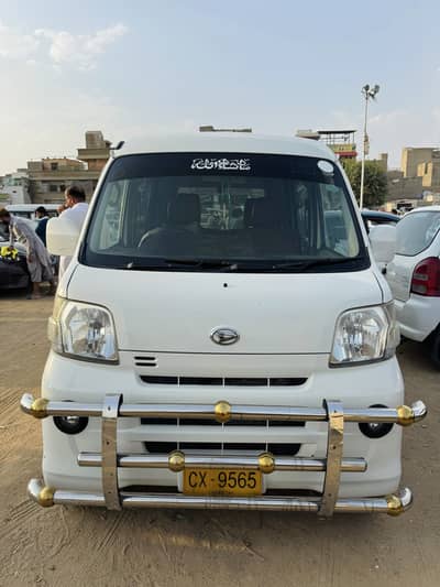 Daihatsu Hijet 2013