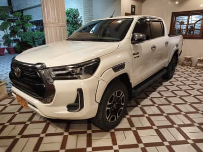 Toyota Hilux 2021 NEW SHAPE NEW TV (8000KM) ONLY