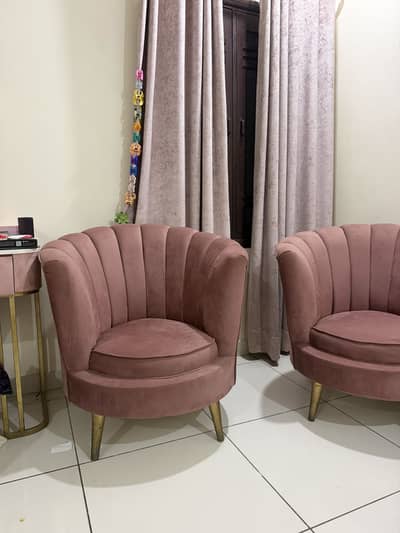 PINK SOFA SET. Never used. Brand new