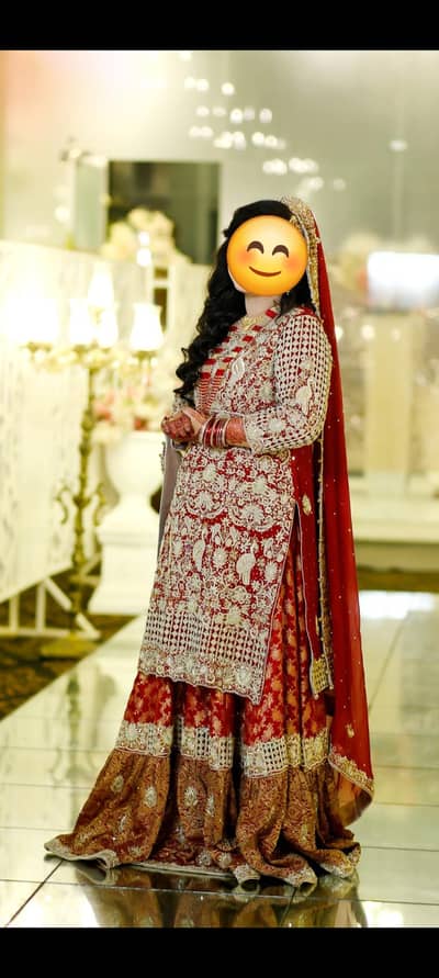 bridal dress for sell it's an urgent