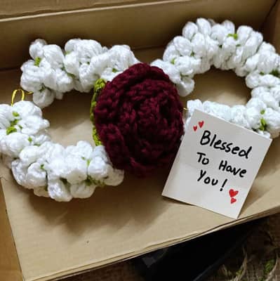 Handmade Crochet Gajra Scrunchie & Bracelet Premium Wool best gift
