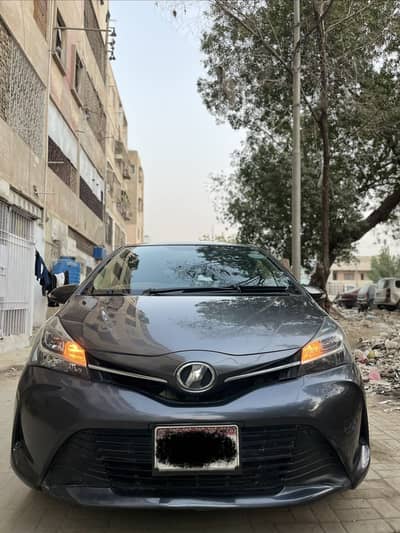 Toyota Vitz 2015 / 2016 | Family Used | 105K KM | Clean Condition