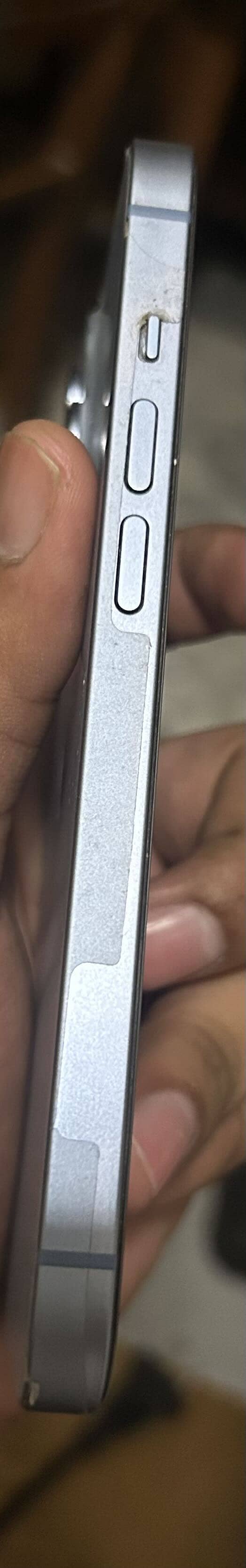 Apple iPhone 14 3
