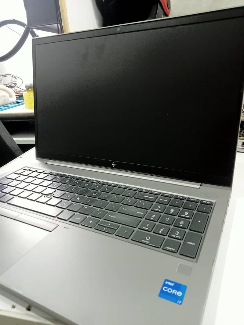 laptop 3