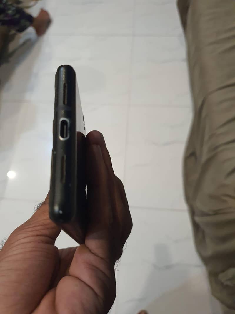 Google Pixel 6 3