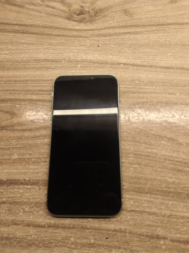 Apple iPhone 11 3