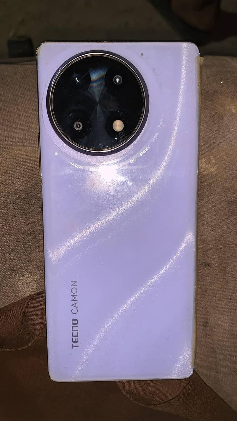 Tecno CAMON 30S 1