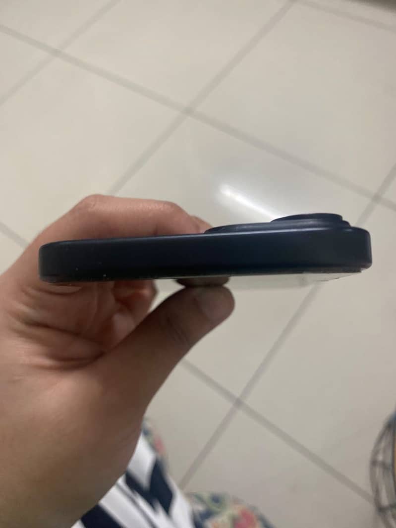 Apple iPhone 15 0