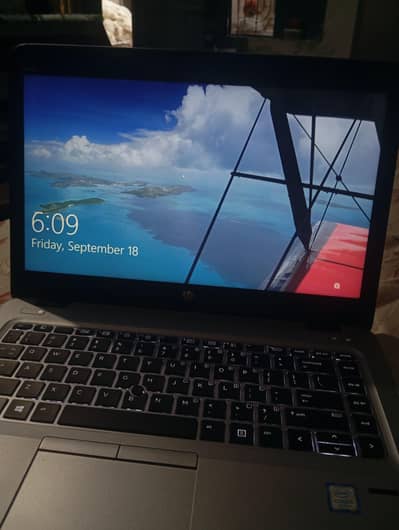 10/10 condition 14 inch touch screen 15 7th gen