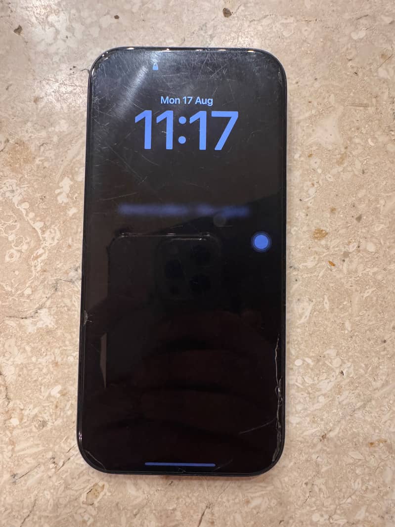 Apple iPhone 16 Pro 2