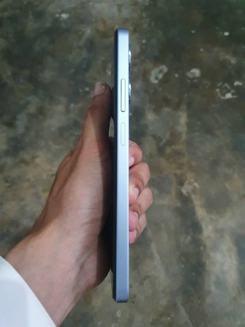 Realme Note 60 1