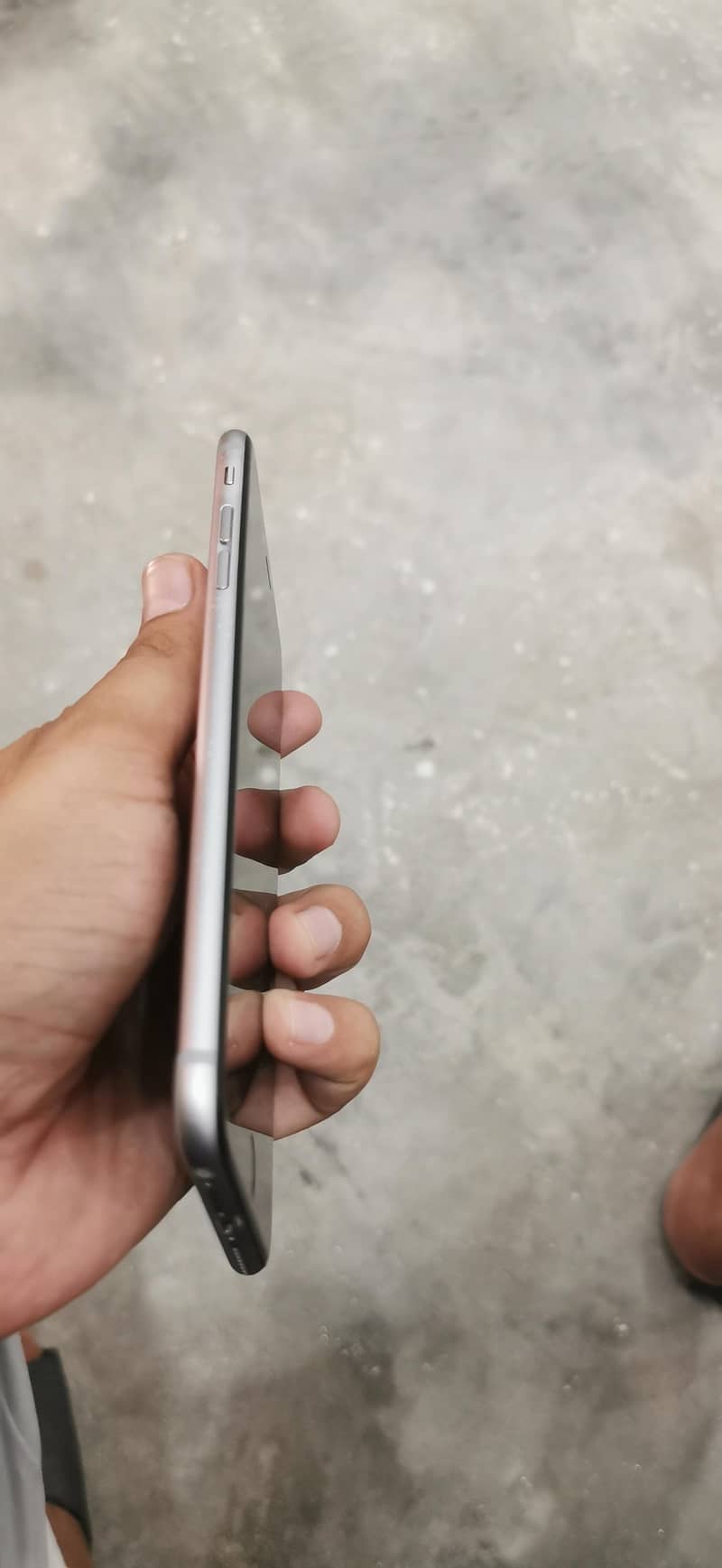 Apple iPhone 6 Plus 3