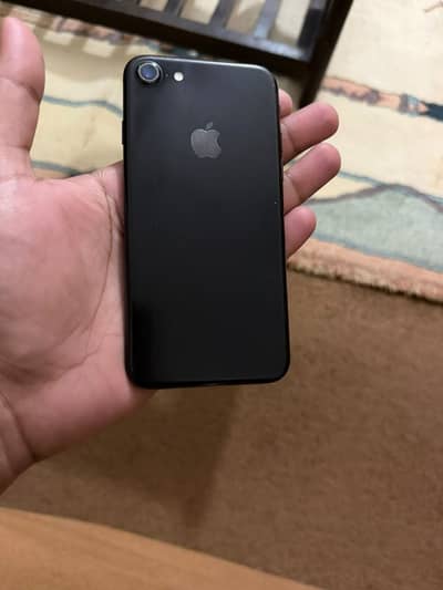 Apple iPhone 7