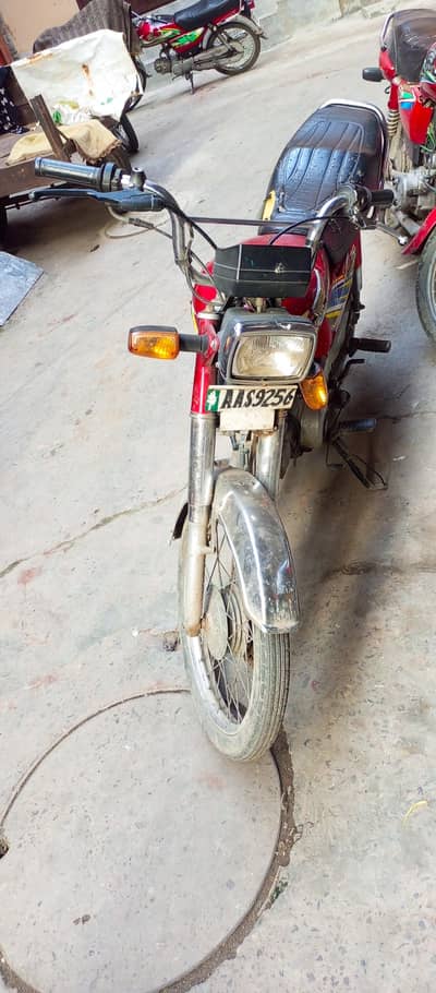 bike honda 70cc saventi