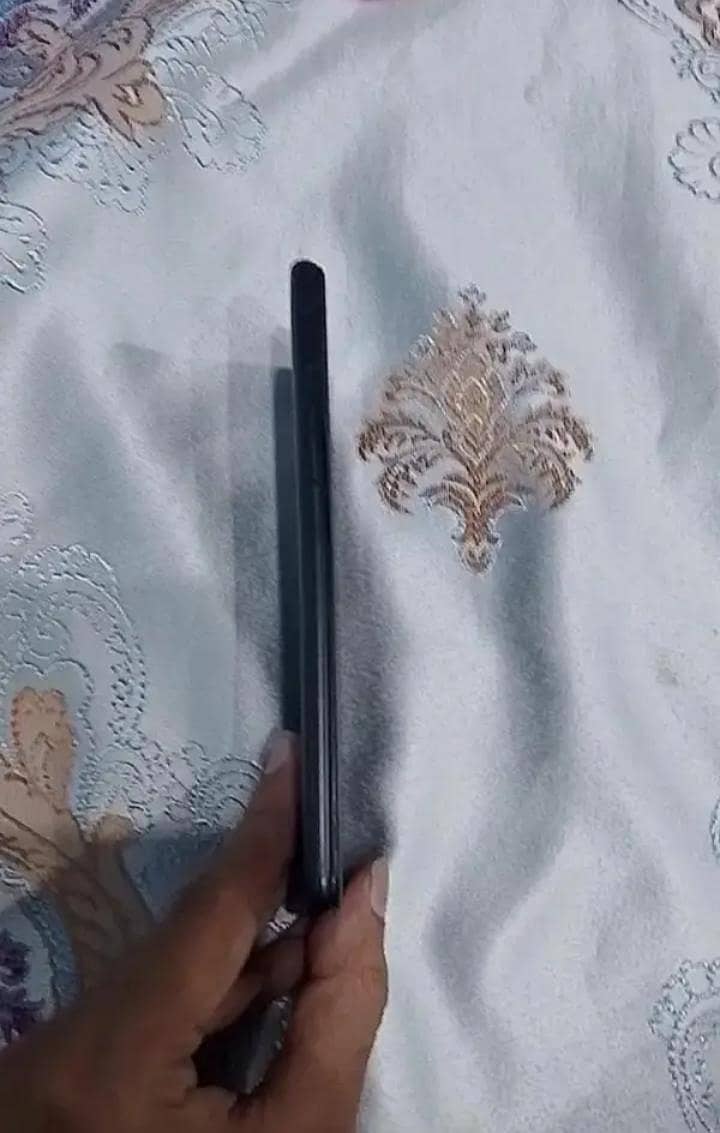 OPPO A76 2