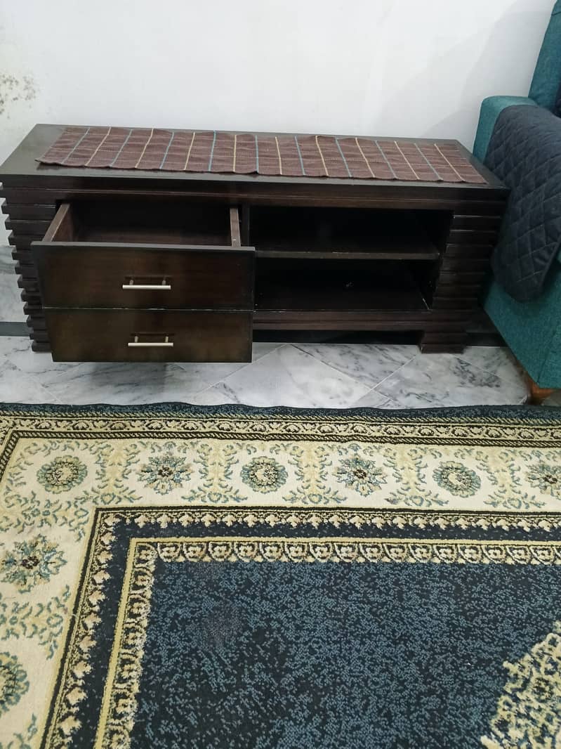 TV console 3