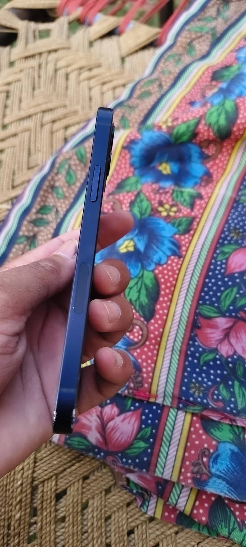 Apple iPhone 12 5
