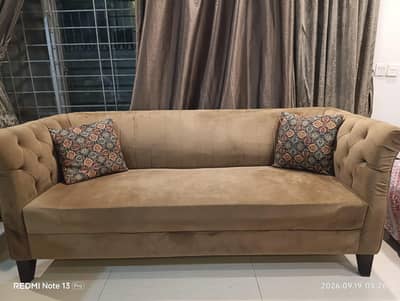 SOFA SET AVAILABLE