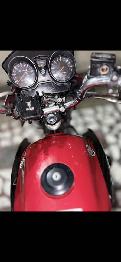Yamaha YBR 125 2025