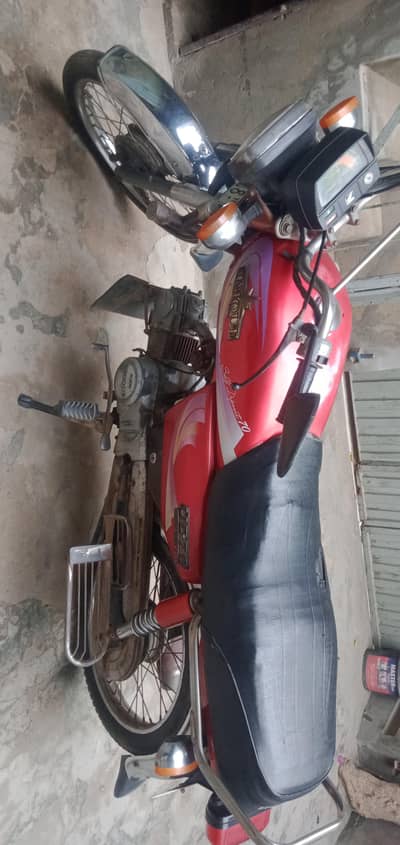 unique bike 70 cc  2011