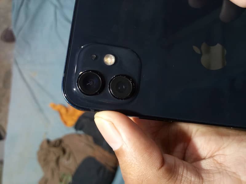 Apple iPhone 12 12