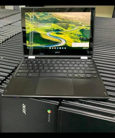 Acer R11 ChromeBook / 11.6 inch Touch 360 / 4GB / 32GB Storage / New