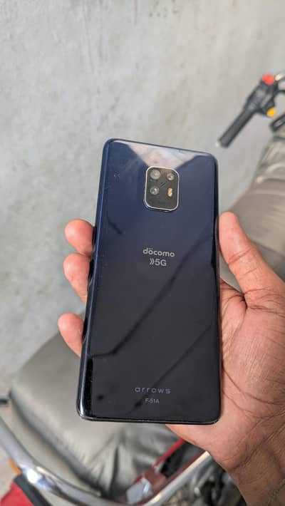 FUJITSU ARROWS F51A 5G