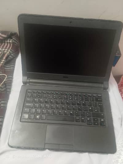 Dell Laptop i5 5 th generation