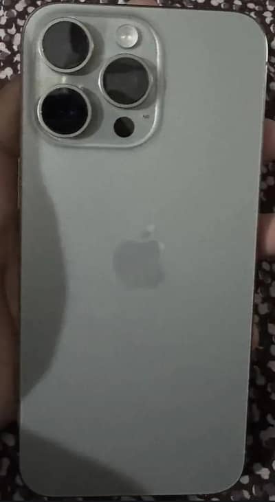 Apple iPhone 15 Pro Max