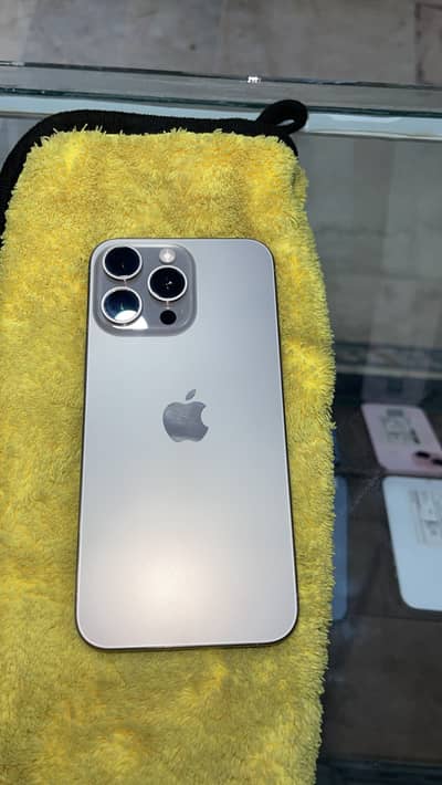 Apple iPhone 15 Pro Max